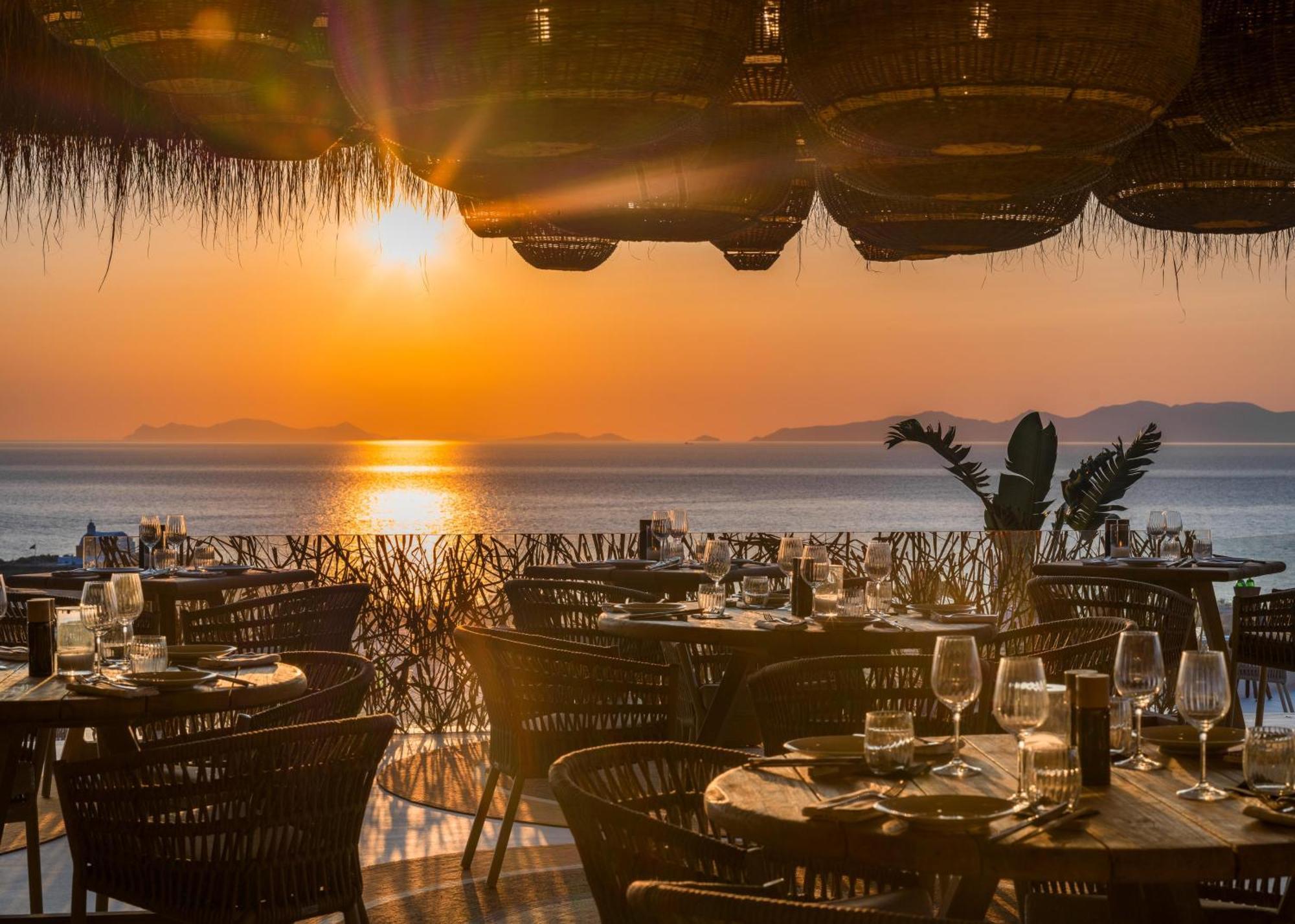 Andronis Arcadia Hotel Ия Экстерьер фото